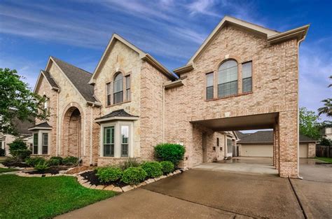 houses for sale in friendswood tx